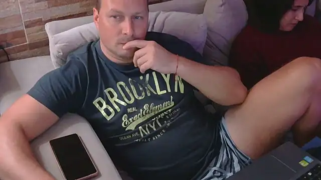 lustonfan online show from 04/14/26, 01:44