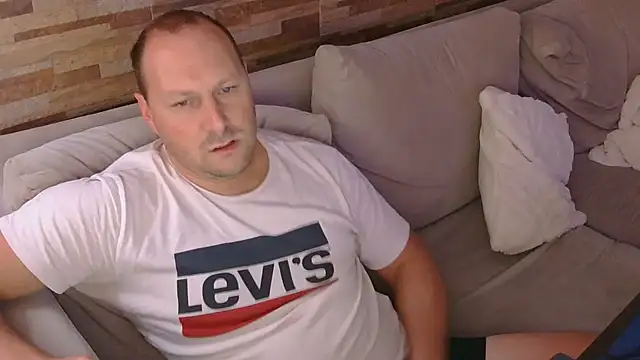 lustonfan online show from 04/16/26, 12:50