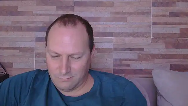 Snapshot of lustonfan chatting on 07/30/26, 12:37 lustonfan online show from 07/30/26, 12:37