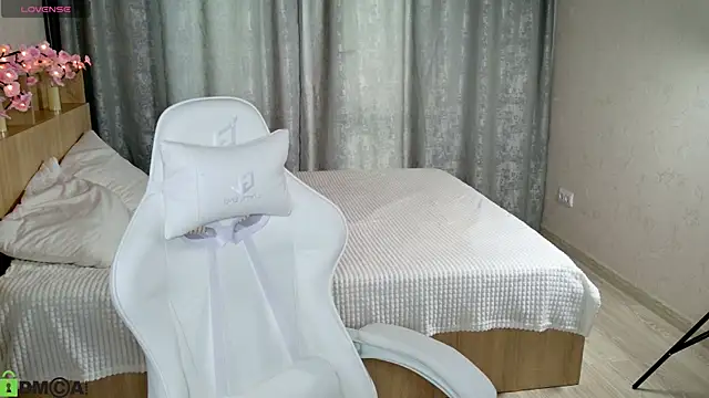 Sugar Kitten12 online show from 06/23/26, 01:36