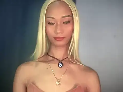 Sunkissed seductress online show from 03/25/26, 12:33