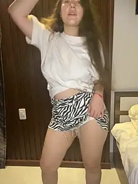 KristieKitty online show from 04/11/26, 08:13