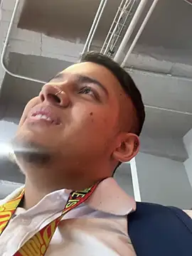 OliverTabordaa online show from 04/10/26, 07:51