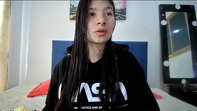 HIMAWARY SOIN5 online show from 04/11/26, 01:37