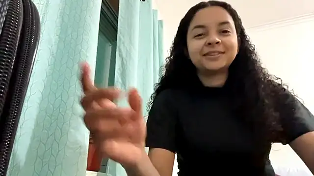 KandyTadiello online show from 03/09/26, 11:47