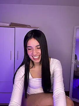 Lucy engel online show from 05/19/26, 01:56