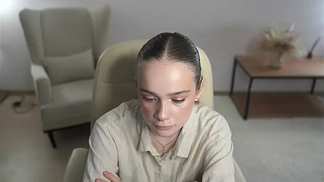 Snapshot of MeriPhelan chatting on 03/09/26, 09:02 MeriPhelan online show from 03/09/26, 09:02