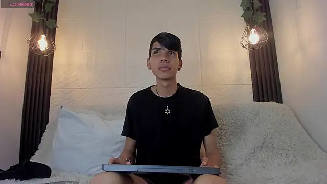 dave 925  online show from 03/12/26, 03:29