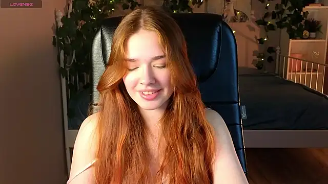 TiffanyVex online show from 03/18/26, 03:26