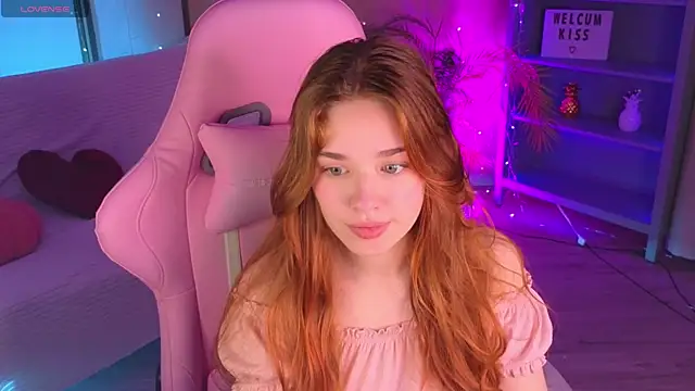 TiffanyVex online show from 04/20/26, 03:26