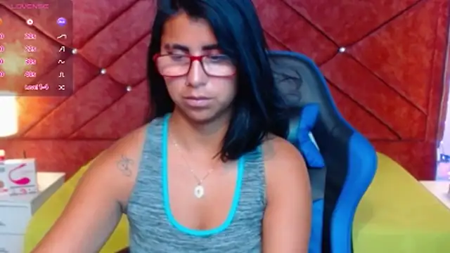 Snapshot of Alisha_Gamskar13 chatting on 05/11/26, 02:01 Alisha Gamskar13 online show from 05/11/26, 02:01