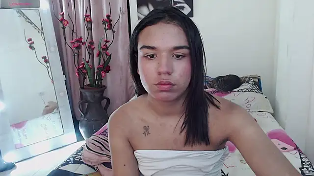 Candyy doll   online show from 03/23/26, 08:24