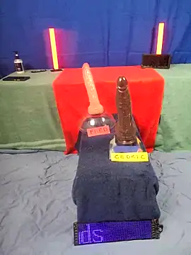 FantasyMan-BiWM online show from 04/01/26, 04:13