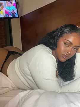 Snapshot of Realriyaaa chatting on 03/21/26, 02:27 Realriyaaa online show from 03/21/26, 02:27