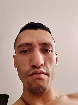 TuCanero23cm online show from 04/15/26, 08:20