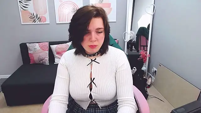 DanielaHot4u online show from 04/19/26, 06:56