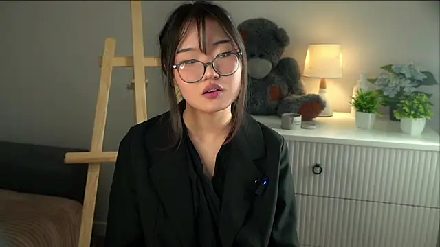 NelleMihalko online show from 03/12/26, 11:27