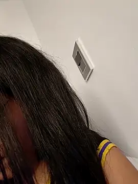 Hannae3 online show from 06/08/26, 02:34