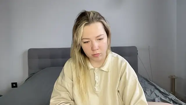 alyrasun online show from 03/24/26, 06:07