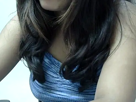 JANVI 06 online show from 04/16/26, 05:47