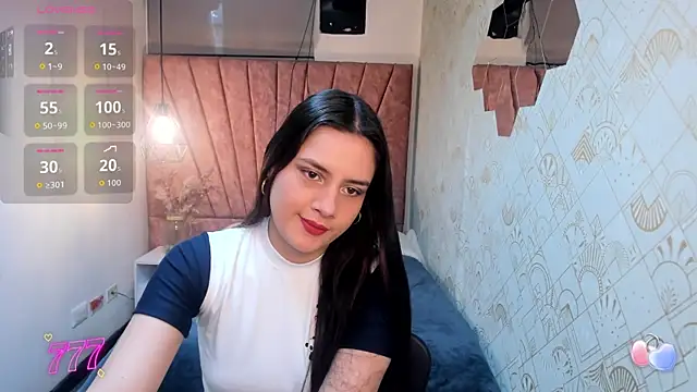 Zoe  Taylor   online show from 03/21/26, 11:48