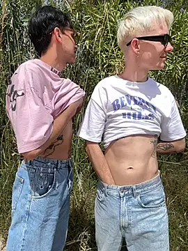 AlphaTwinks online show from 04/07/26, 11:43