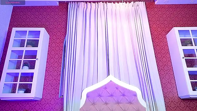 Sienna Dark online show from 04/13/26, 11:16