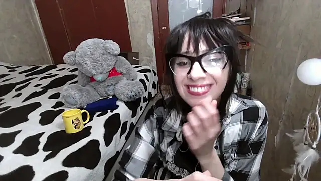 Barbie Rococo online show from 04/19/26, 04:17