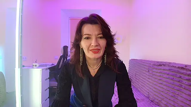 Snapshot of Bonnie_Naughtyy chatting on 05/13/26, 05:21 Bonnie Naughtyy online show from 05/13/26, 05:21