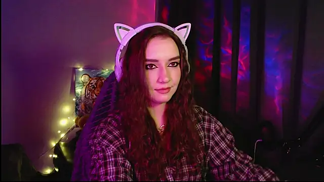 Snapshot of Celia_Sensual_ chatting on 04/24/26, 08:11 Celia Sensual online show from 04/24/26, 08:11
