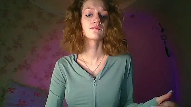 Chrissy Joyful online show from 03/31/26, 05:08