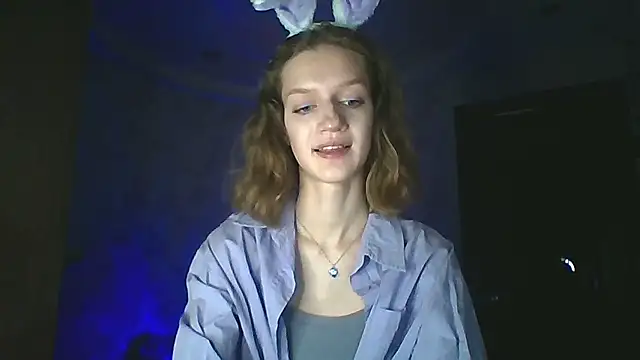 Chrissy Joyful online show from 04/02/26, 05:05