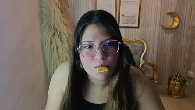 lucero s1 online show from 04/05/26, 12:57