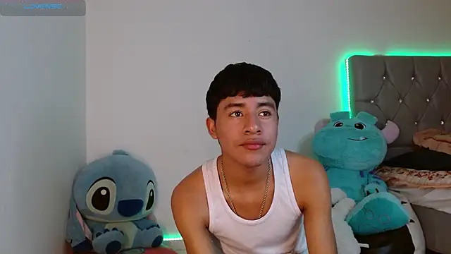 Snapshot of Sebas_fire4 chatting on 03/08/26, 10:57 Sebas fire4 online show from 03/08/26, 10:57