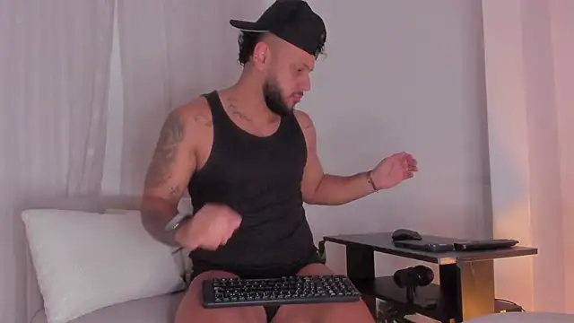 mr marcuss online show from 03/14/26, 03:34