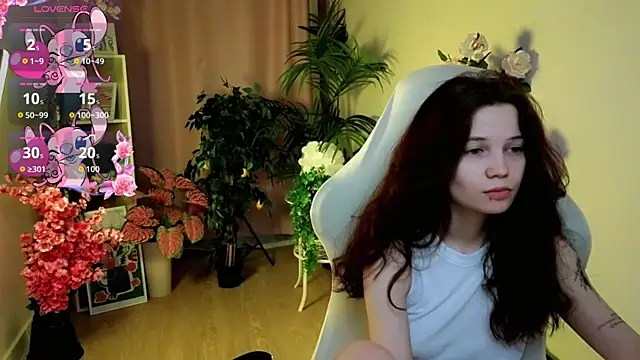 Snapshot of GG_Viper chatting on 04/29/26, 08:48 GG Viper online show from 04/29/26, 08:48