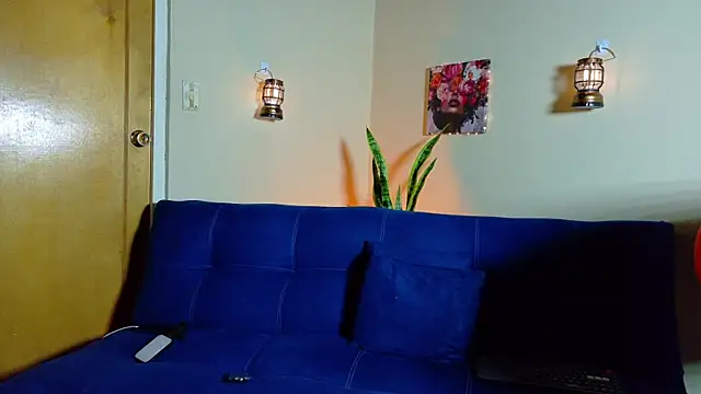 Andreew falcon online show from 04/04/26, 09:07