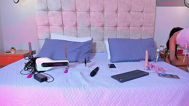 Snapshot of Katty_cute19 chatting on 04/23/26, 04:24 Katty cute19 online show from 04/23/26, 04:24