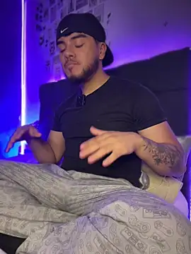 Snapshot of kryzthian_Olrox chatting on 05/20/26, 04:18 kryzthian Olrox online show from 05/20/26, 04:18