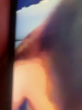 Snapshot of linlin-005 chatting on 03/16/26, 08:40 linlin-005 online show from 03/16/26, 08:40