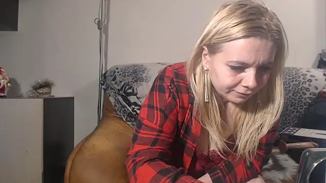 Abby Lust online show from 12/29/24, 05:33