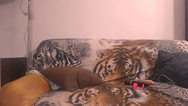 Abby Lust online show from 10/16/25, 04:41