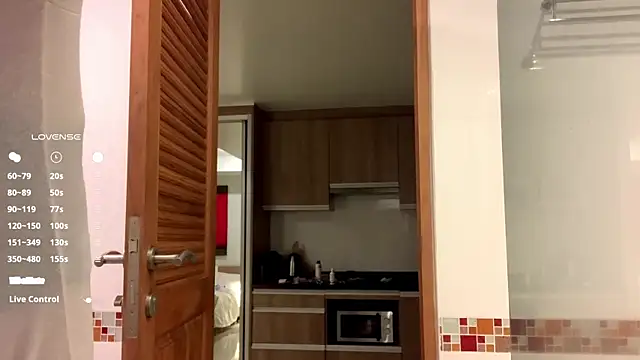 Kissme Kira online show from 03/22/26, 07:28