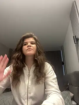 Dreamy Mia  online show from 03/06/26, 02:57