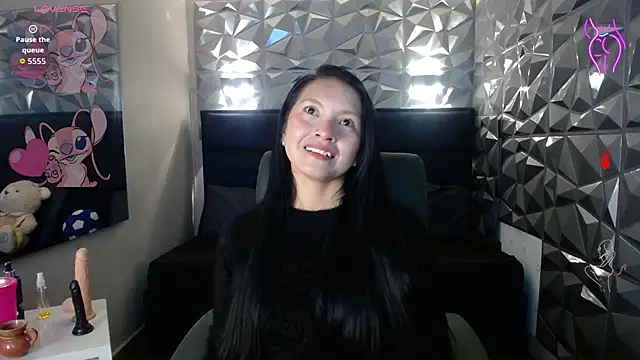 Chloe16  online show from 03/29/26, 11:32