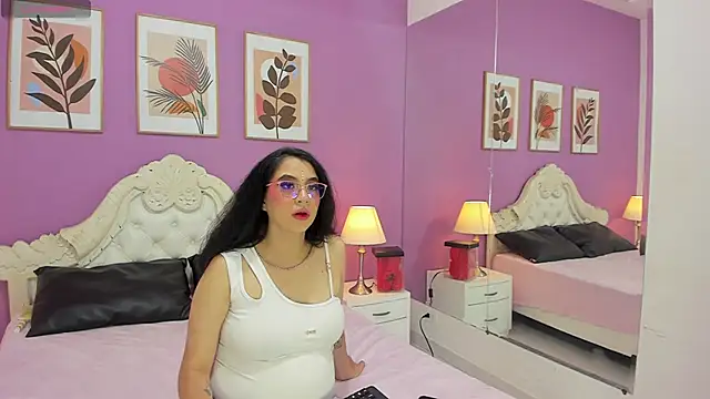 YayaQueen online show from 03/21/26, 11:59