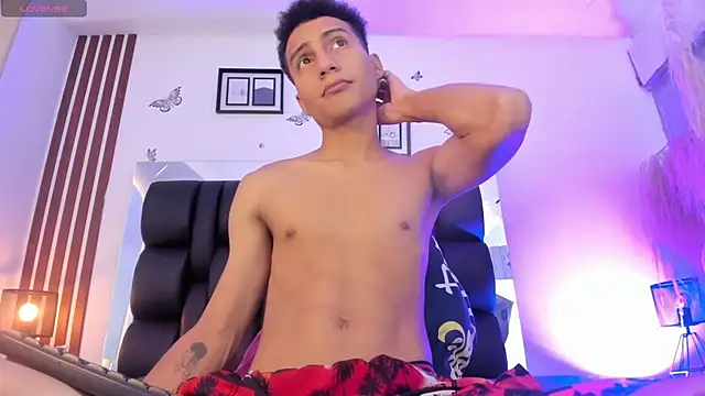 choco dick  online show from 03/31/26, 08:09