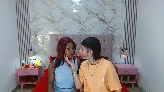 AshlieeGreenn online show from 04/23/26, 07:38