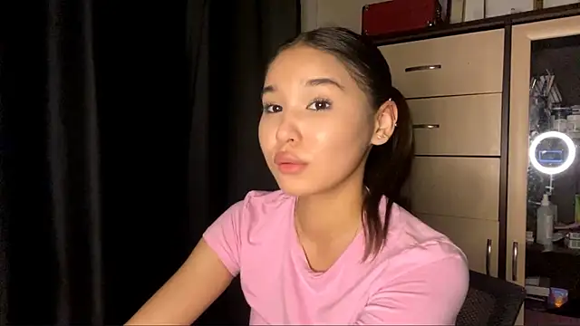 CatherineForbes online show from 04/08/26, 03:23