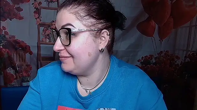 Snapshot of JannaCurvy chatting on 03/09/26, 06:39 JannaCurvy online show from 03/09/26, 06:39